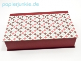 Geschenkpapier Retro Muster, rot/blau